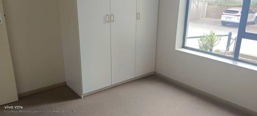 To Let 2 Bedroom Property for Rent in Hartenbos Central Western Cape